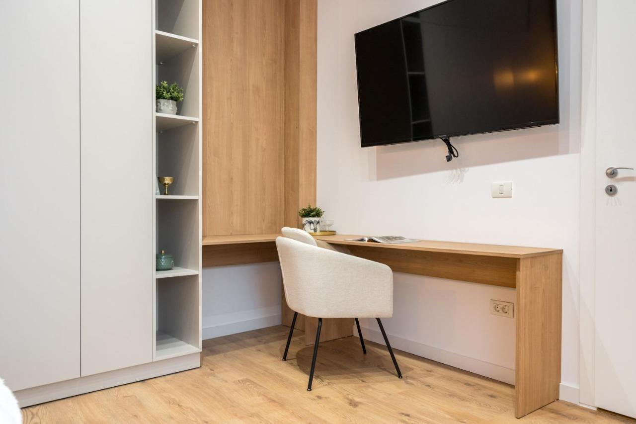 Crystal 3Bdr Apartment In Center Βουκουρέστι Εξωτερικό φωτογραφία