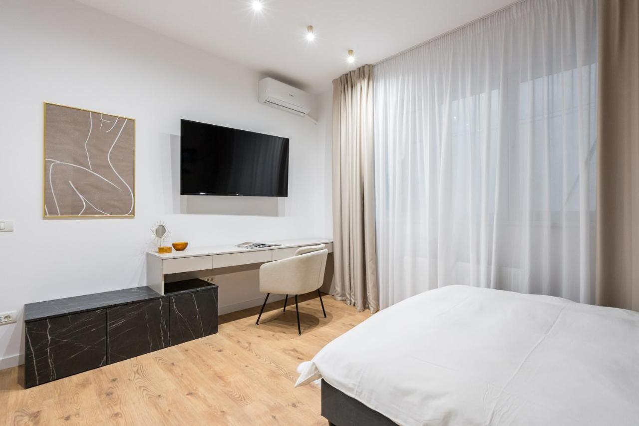 Crystal 3Bdr Apartment In Center Βουκουρέστι Εξωτερικό φωτογραφία